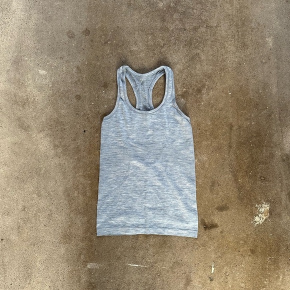 Lululemon Swiftly Tech Racerback Tank Top Heathered Blue Denim Size 4 - Picture 6 of 9
